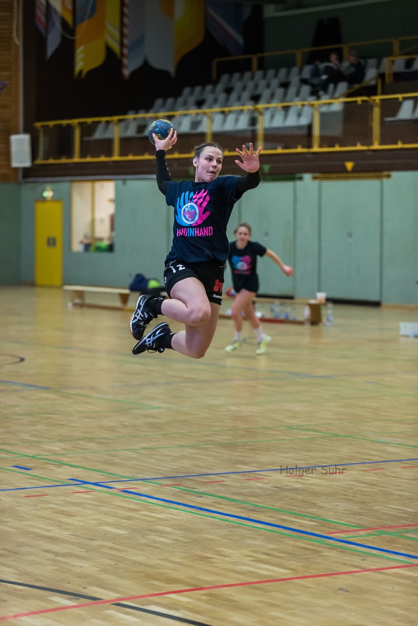 Bild 141 - B-Juniorinnen SV-Henstedt Ulzburg - HSG Fockbek/Nuebbel : Ergebnis: 32:25